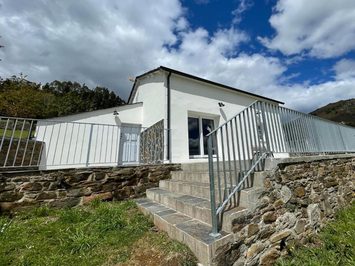 Ferienhaus As Bodegas - *